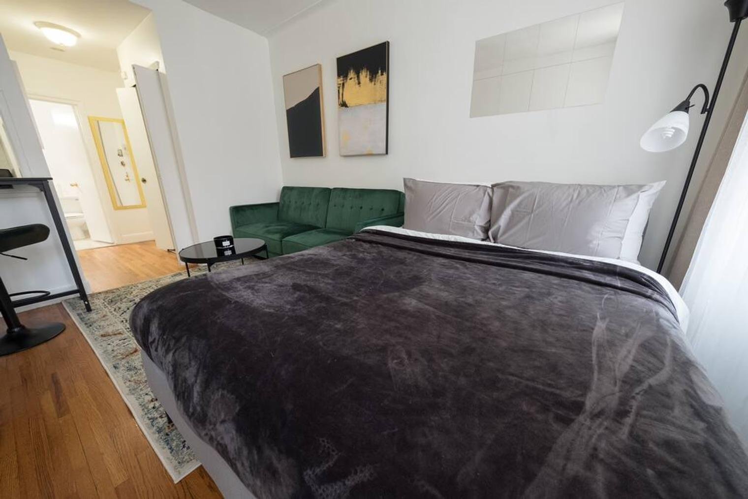 Furnished studio in Lenox Hill Manhattan