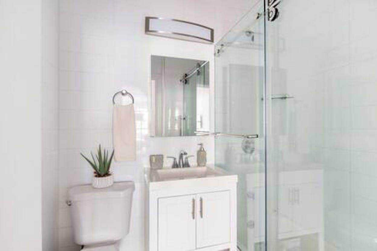 Studio in Yorkville Manhattan