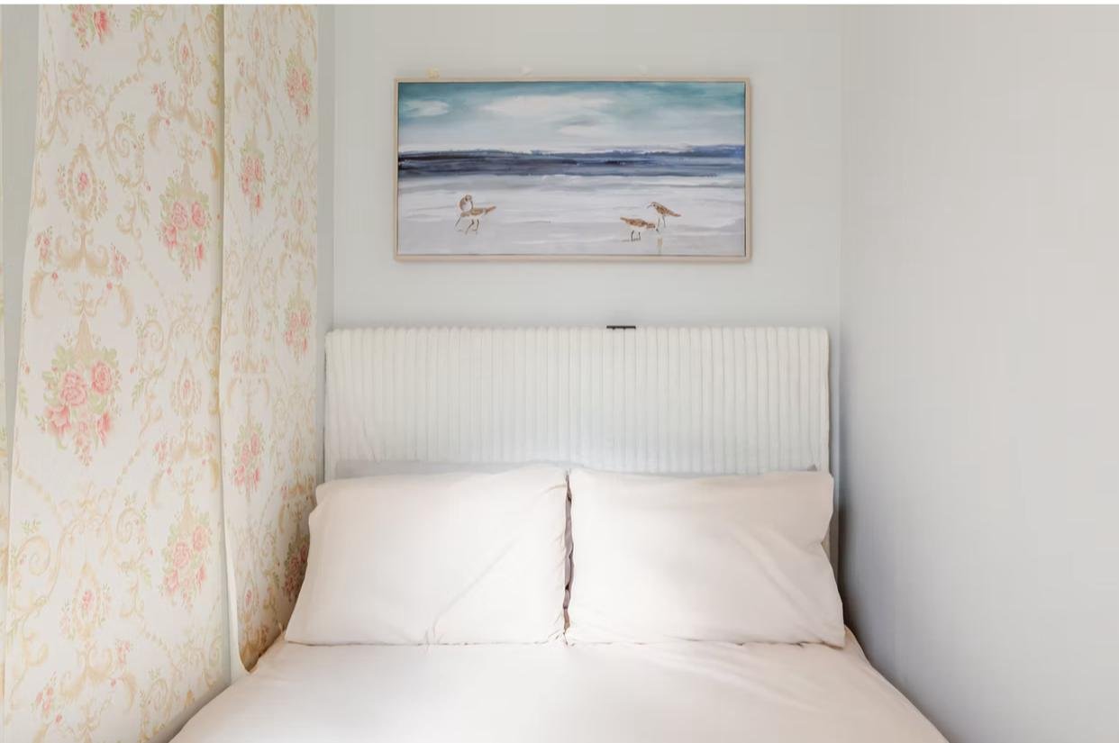 Fully Furnished 2 Bedroom Apartment in West Village