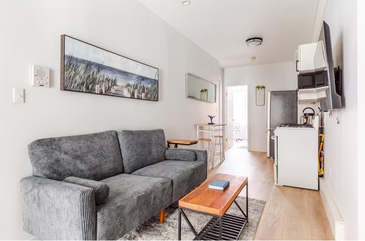 Beautifully renovated  2 bedroom in the East Village!